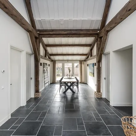 Bed & Breakfast De Meulestee