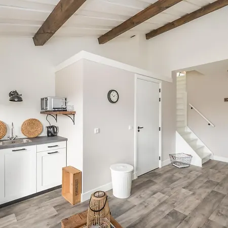 Bed & Breakfast De Meulestee