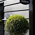 Bed & Breakfast De Meulestee